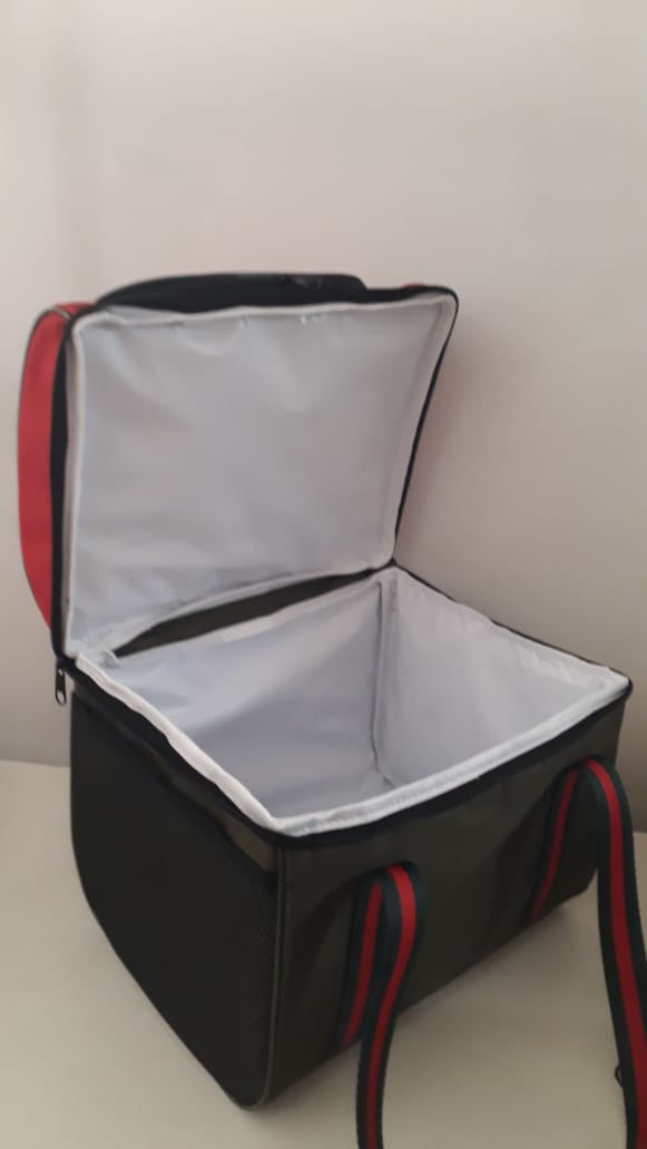 BC9304-Bolsa Térmica em Poliéster 24lts com 2 compartimentos - Imagem 3